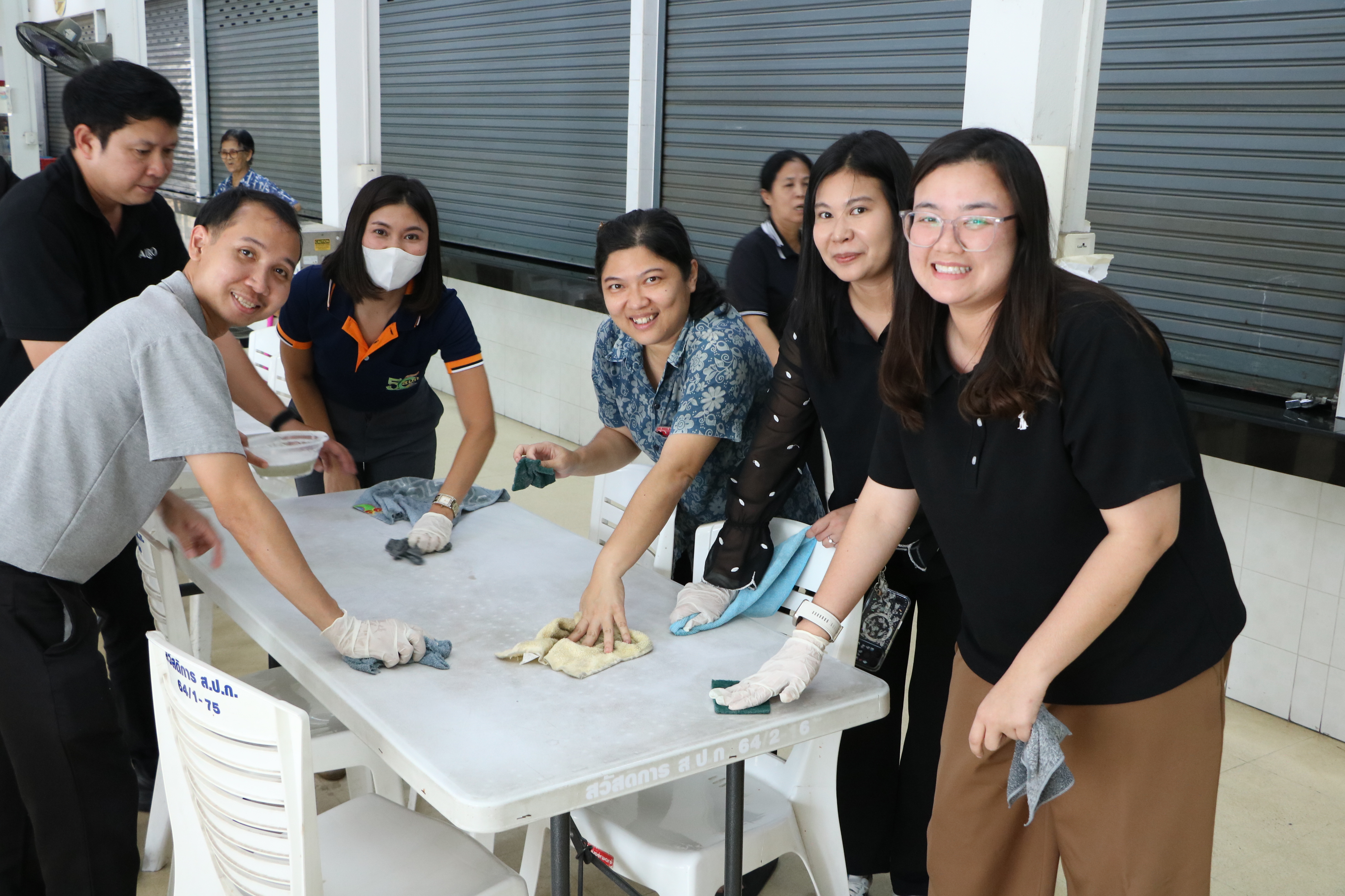 title - ส.ป.ก. โดยกองการเจ้าหน้าที่จัดกิจกรรมสร้างเสริมบรรยากาศและสภาพแวดล้อมที่ดี ในร้านค้าสวัสดิการและโรงอาหารสวัสดิการ